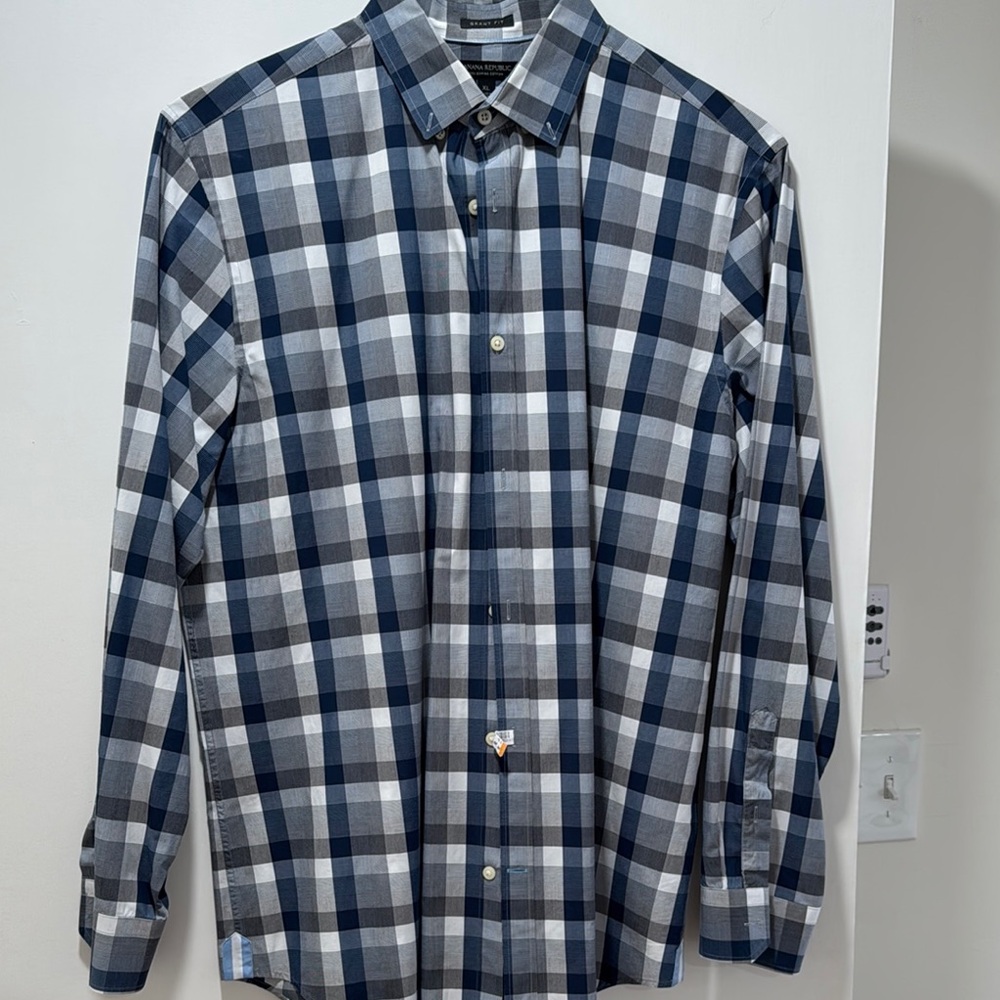 Men’s dress shirt